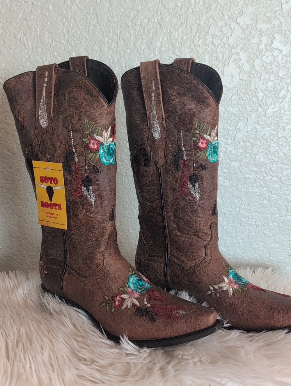 Soto Boots Brand New!! – Size 10 US (Size 27 MX) 🤎